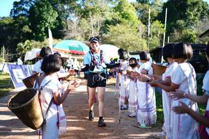 BIB: 
                            <button type="button" onclick="openModal(19034694)" class="btn btn-primary btn-sm float-right btn-popup" data-toggle="modal" data-target=".modal-high-quality">
                        <i class="fas fa-shopping-cart"></i> Add to Cart
                    </button>
                                            <button type="button" onclick="isThisMe(19034694, true)" class="btn btn-success btn-sm float-right btn-popup btn-isme hidden" data-toggle="tooltip" data-placement="bottom" title="นี่คือรูปของคุณใช่ไหม คลิกที่นี่เพื่อเอาเข้าอัลบั้ม">
                        <i class="fas fa-plus"></i> Add to album
                    </button>
                    <button type="button" onclick="isThisMe(19034694, false)" class="btn btn-warning btn-sm float-right btn-popup btn-isnotme hidden">
                        <i class="fas fa-ban"></i> Remove from album
                    </button>